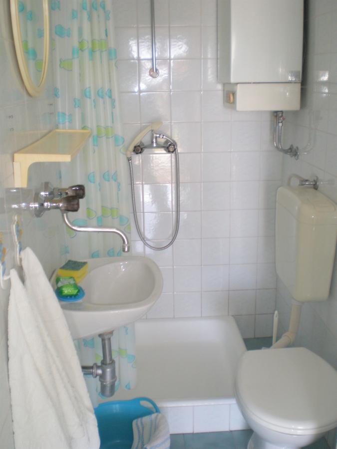Apartments And Room Milka-Jere Primošten Eksteriør bilde
